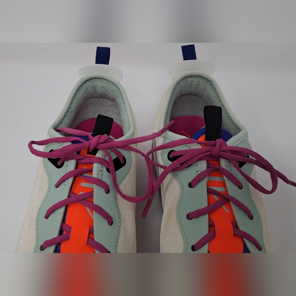 Nike Women's Air Max Dia Running Shoes Fitness CI3898 Fossil/Hyper Crimson 10 US - Picture 10 of 14